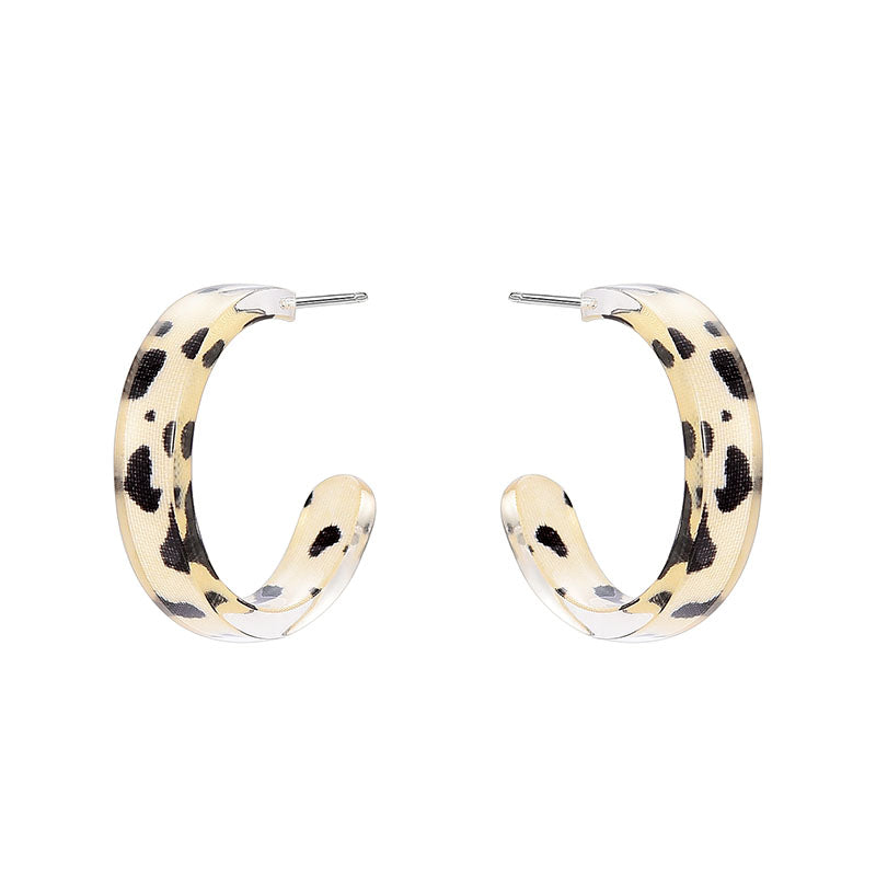 Simple Forest Gold Earrings With Diamonds