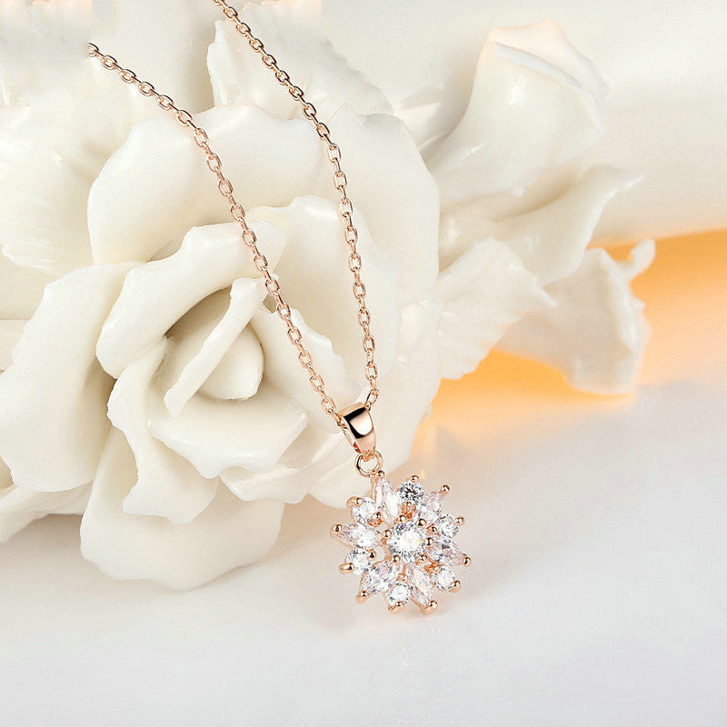 Gold-plated And Diamond Necklace luxury